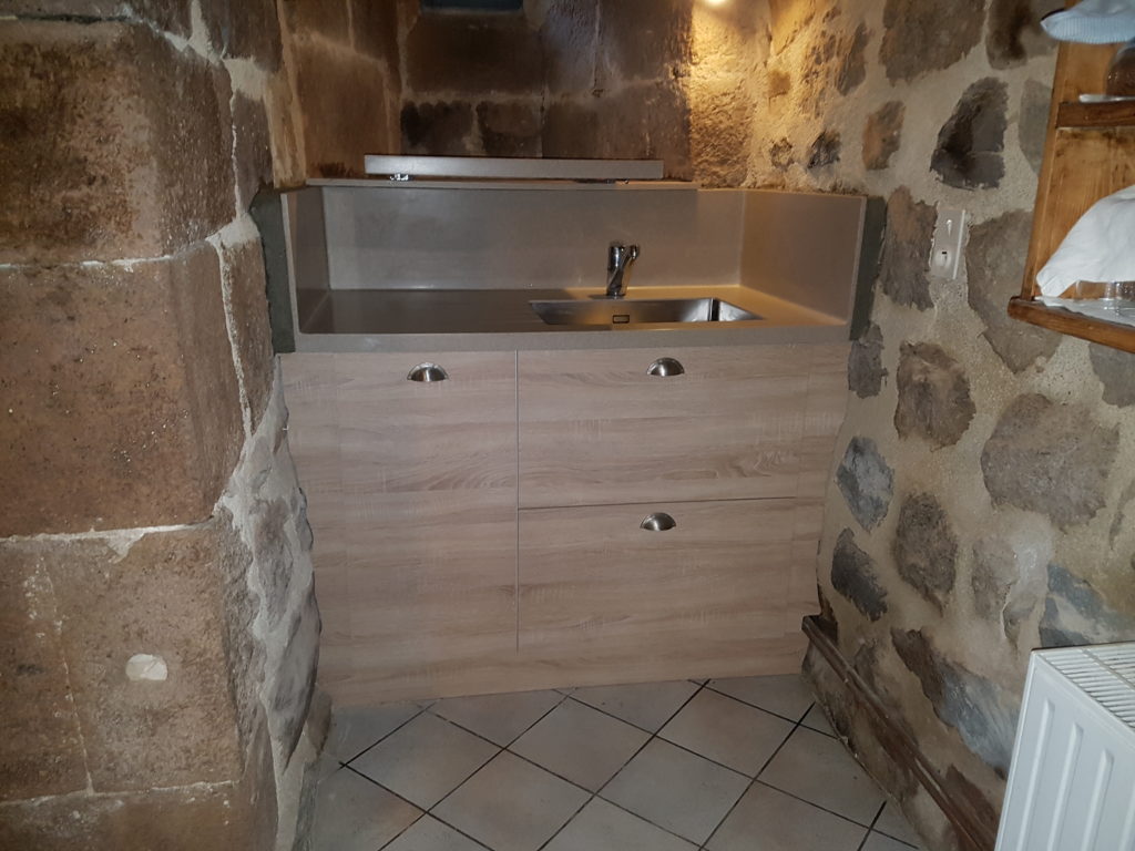 Fabrication sur mesure de mobilier de cuisine en Ardèche